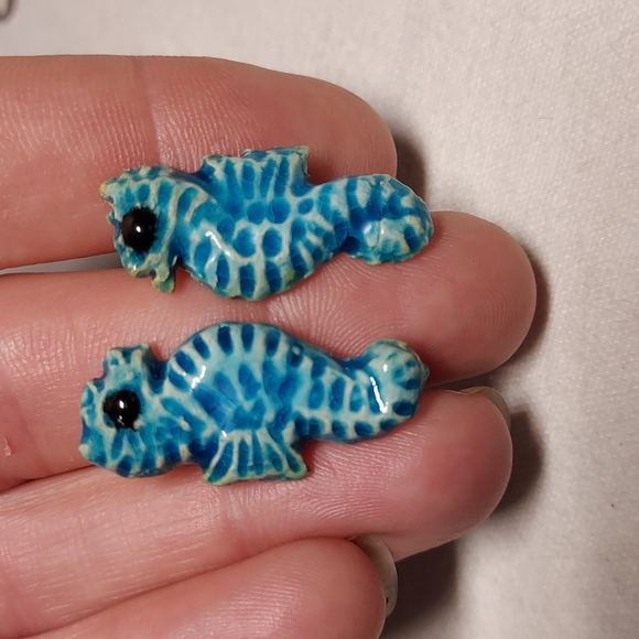 Sea horse screw on earrings Vintage retro MCM porcelain - Picture 4 of 7